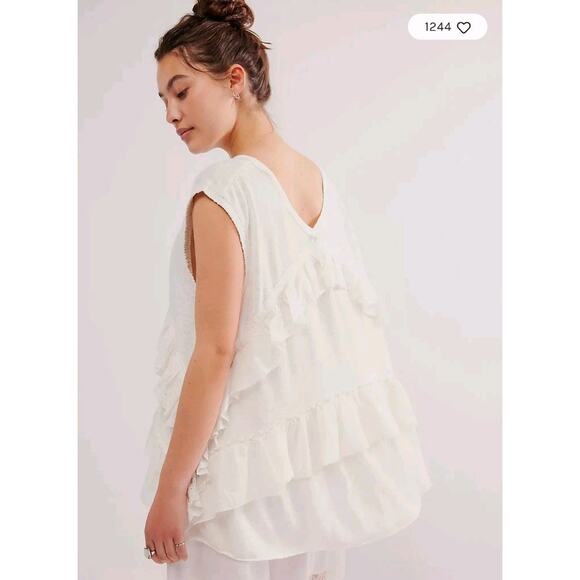 Free People Tops - Free People Claire Tee Tunic Top Eyelet Ruffle Tiered Womens Small Oversized